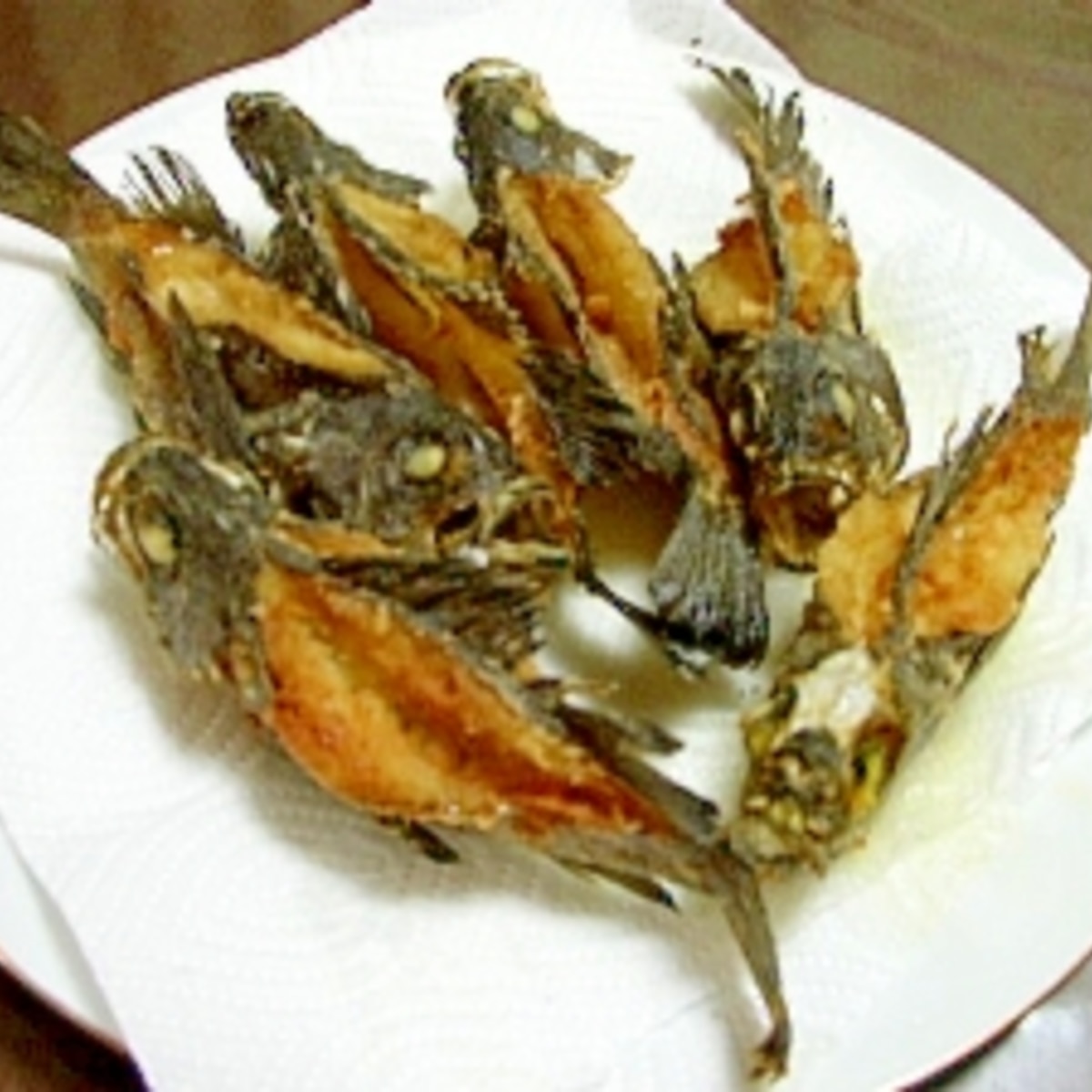 全部食べられるカサゴとメバルの唐揚げ レシピ 作り方 By よりすぐり 楽天レシピ 全部食べられるカサゴとメバルの唐揚げ レシピ 作り方 By よりすぐり 楽天レシピ